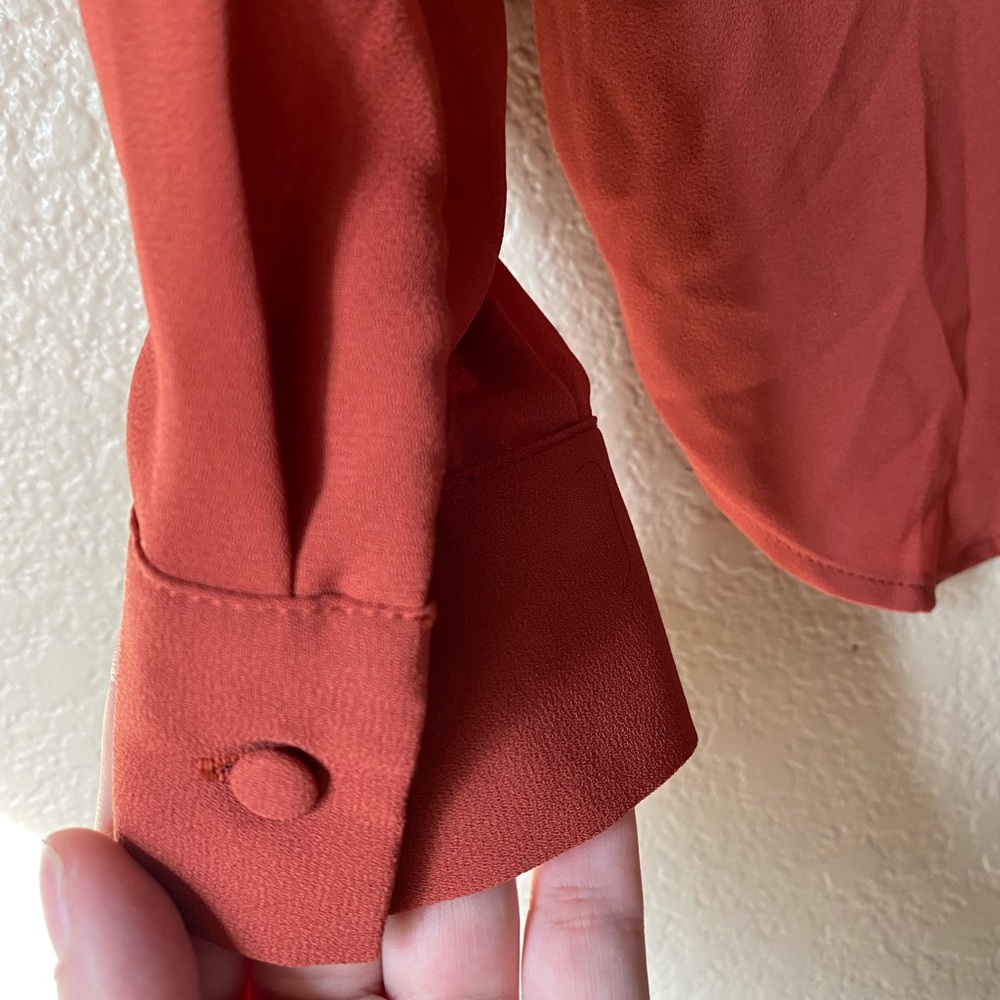 Rust Blouse 🍂 - Picture 7 of 7